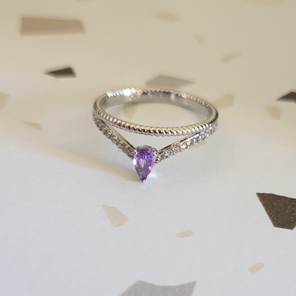 Teardrop Amethyst Ring